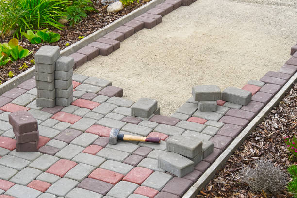 Best Custom Driveway Pavers  in Lynnwood Pricedale, PA